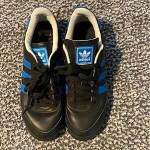 Adidas Men’s size 7 Orion 40th Anniversary retro Shoes excellent condition!